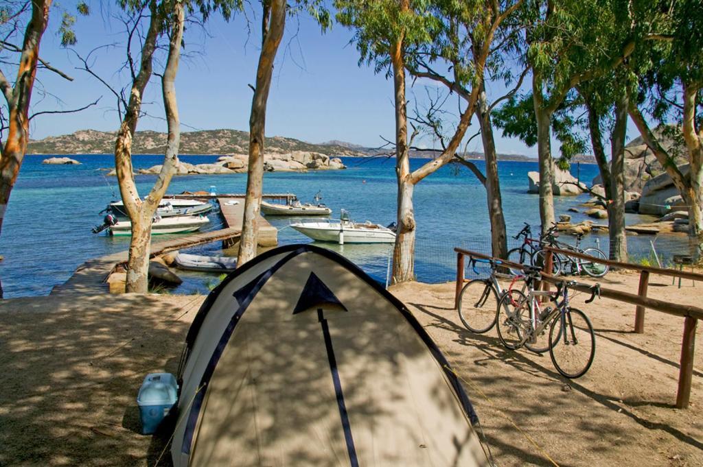 Hotel Camping Baia Saraceno Palau Exteriér fotografie